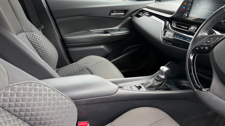 Toyota C-HR 1.8 Hybrid Icon 5dr CVT Hybrid Hatchback